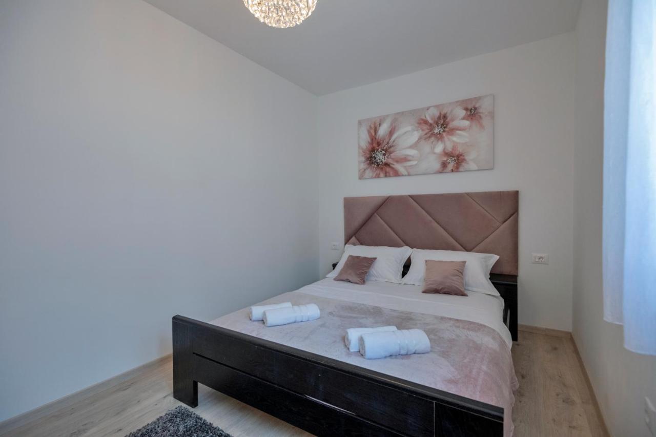Luxury Apartment Makarska 2Min From Beach Экстерьер фото